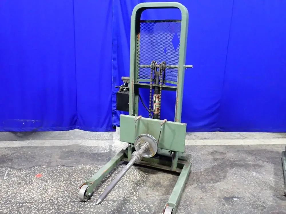 USED ENGINEERING COMPANY INC. M8521500