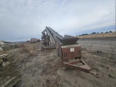 Used 2000 POWERSCREEN COMMANDER 408 Vibratory Screens Colorado US | ABN Services #1339322