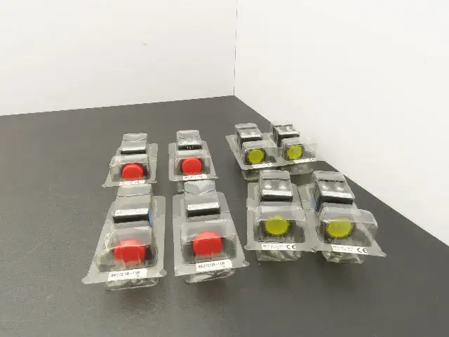 Fuji Electric Pushbutton Red Yellow Momentary 22mm 250V 6A Lot of 8