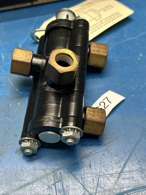 NEW Johnson Controls 02-376-378