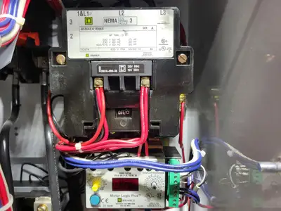 USED SQUARE D MODEL 6