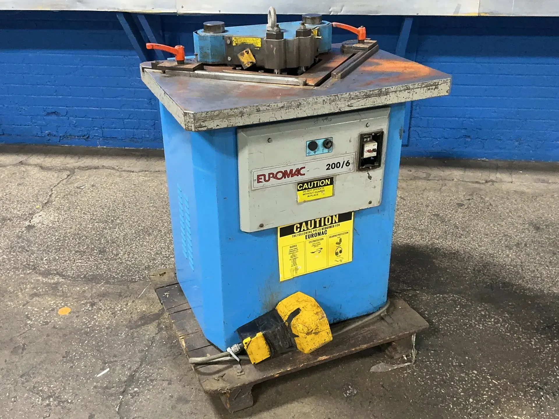 Used 2005 EUROMAC F 200/6 Notching Machines Ohio US | HGR 24 #1507655