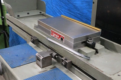 USED 1984 MITSUI MSG-200MH, 1984, 1-AXIS DRO, ROLLER BEARING TABLE