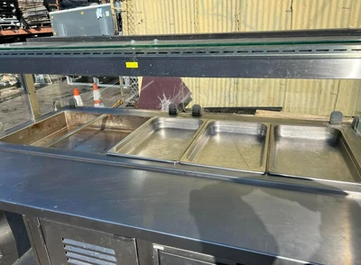 124-0066 Amtekco Remote 6’ 5 Pan Hot Food Bar