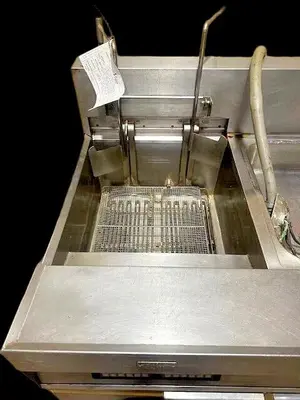 USED FRYMASTER FPC128/236