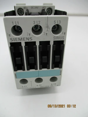 NEW Siemens Siemens 3RT1024-1BB40