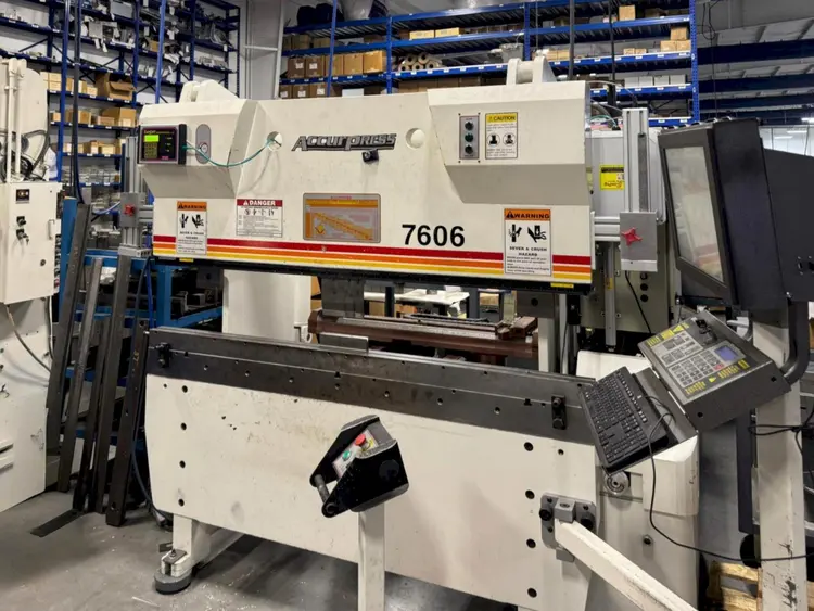 Used 2013 ACCURPRESS 7606 Press Brakes Illinois US | Machine Factory Outlet #1262782