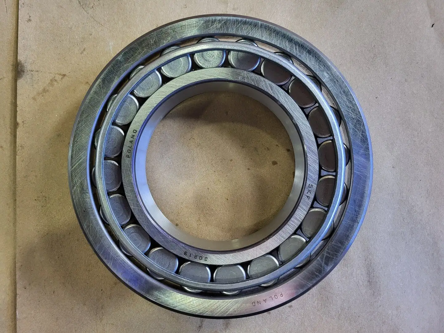 NEW SKF 30219 J2
