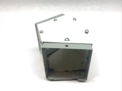 USED NVENT HOFFMAN ELBOW WIREWAY 45° 4" X 4" STEEL WHITE W/ 2X F44GUC