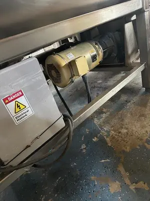 USED U-MEC 320
