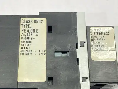 Used Square D Contactor 32A 660V w/ P4.22 Auxiliary Contact 12A 660V PLC Contactors Michigan US | Maverick Industrial Sales #1402112
