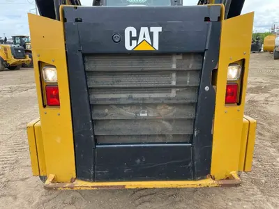 USED 2018 CATERPILLAR 289D