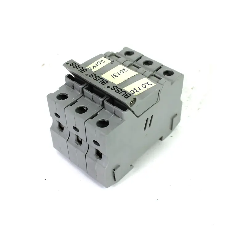 Used BUSS CHM3I Circuit Breakers Kentucky US | Industrial Parts R Us Inc. #355410