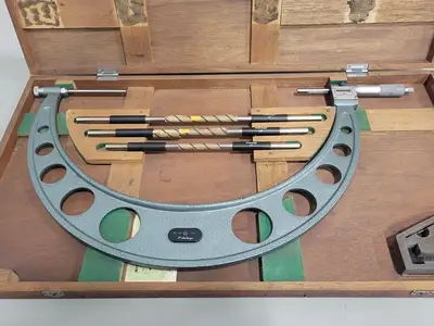 12-18" Outside Micrometer Set