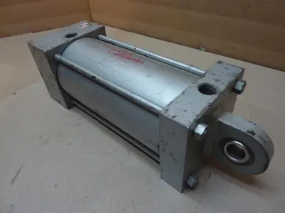USED MILWAUKEE 141-62-21-7