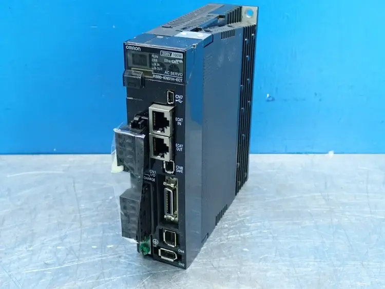 Used OMRON R88DKN01HECT Servo Drives | HGR 24 #744042