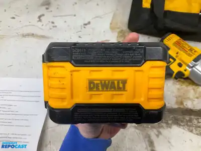 DeWalt 20V XR 1/2” Brushless 3-Speed Impact with New 2025 FlexVolt 12Ah Battery and Case