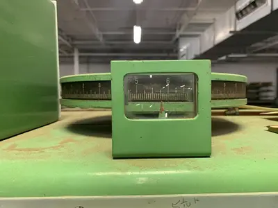 TORWEGGE H45 HYDRAULIC VENEER JOINTER GUILLOTINE MACHINE
