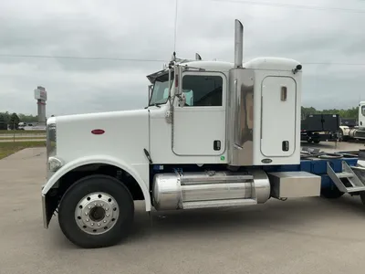 Used 2006 PETERBILT 378 Conventional trucks Michigan US | Miedema Asset Management Group #1328945