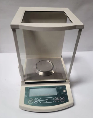 Shimadzu 775943787534785834859438656 Lab Scales & Beam Balances | Amiron Machinery (1)