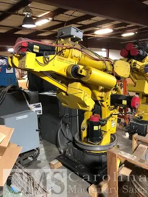 USED FANUC ROBOT MODEL S-420IF