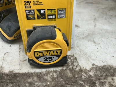 (4) DeWalt 25' Tape Measures