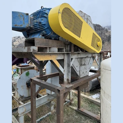 Stutenroth 24in x 16in Impact Mill