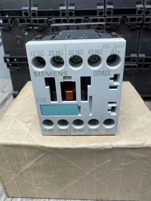 SIEMENS 3RH1140-1BB40 Electrical/PLC/Automation | ESS Industrial Equipment Sales (4)