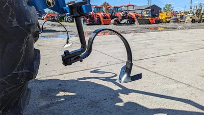 USED 1986 FORD 1710