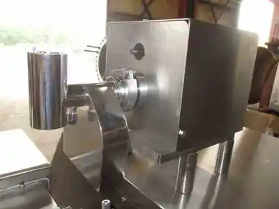 USED STEER ENGINEERING OMICRON 12P