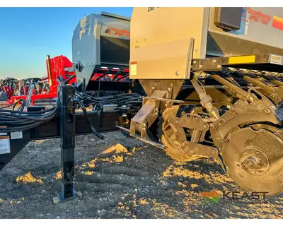 Used CRUSTBUSTER _UNKNOWN_ No-Till Drills Iowa US | Keast Enterprises #1360181