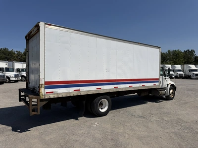Used 2005 INTERNATIONAL 4300 SBA4X2 Box trucks Indiana US | Miedema Asset Management Group #1414578