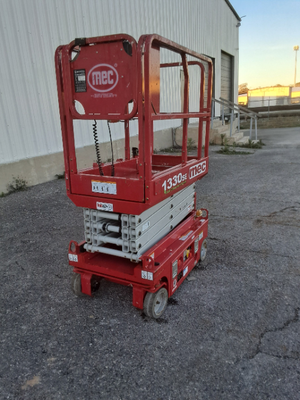 USED 2020 MEC 1330SE