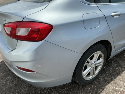 USED 2017 CHEVROLET CRUZE