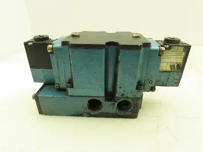 MAC 6521B-211-PM-111DA Pneumatic Double Solenoid Valve 4/2-Pos 120V w/Sub-Base