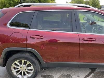 USED 2021 JEEP CHEROKEE