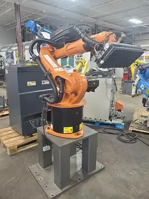 USED 2017 KUKA KR16 L6-2