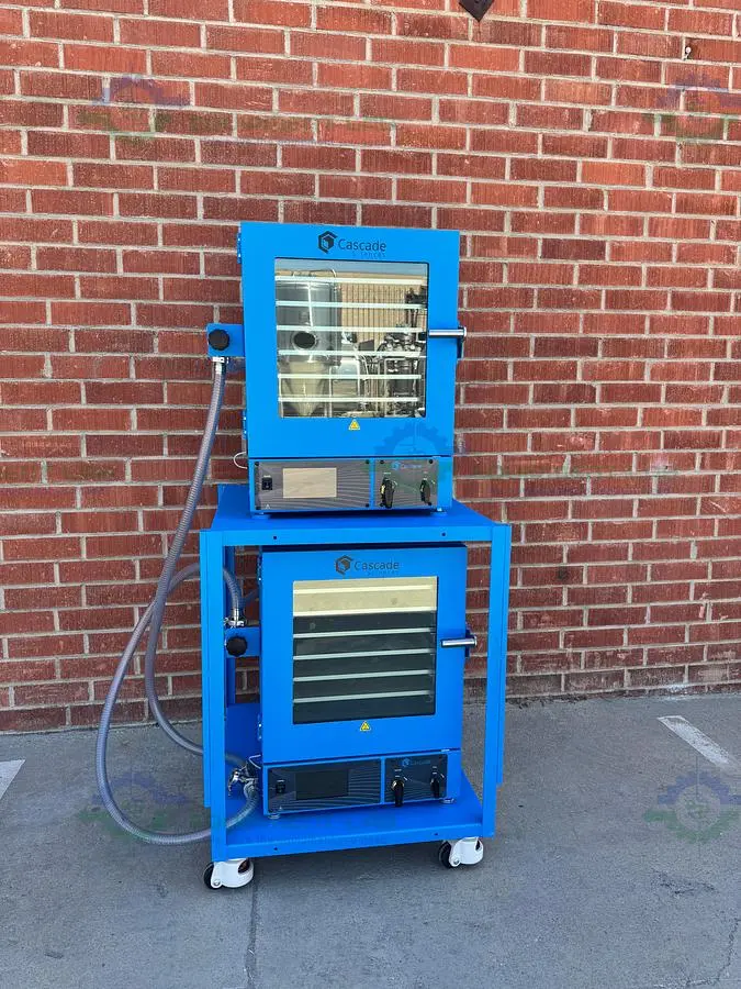 Used CASCADE CVO-5 DOUBLE UP VACUUM OVEN 14.4C TO 150C, 4.5 CU. FT WITH SHELVES Lab Vacuum Ovens California US | Equipment Lab #1262708