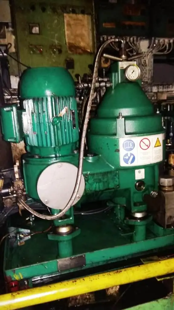 Westfalia OSE 5-91-037/5 fuel oil purifier, SS.