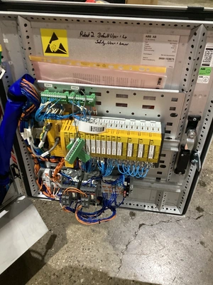 USED 2015 ABB IRB 2600 M2004