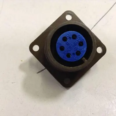 NEW AMPHENOL 97-3102A-14S-6S