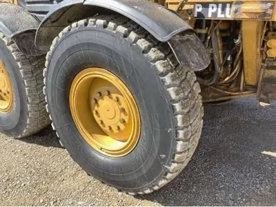 2005 Caterpillar 140H
