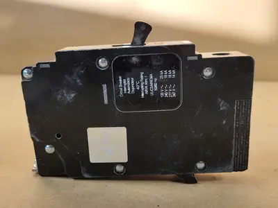 Used SQUARE D EDB16015 Switchgears British Columbia CA | Lenmark #239900