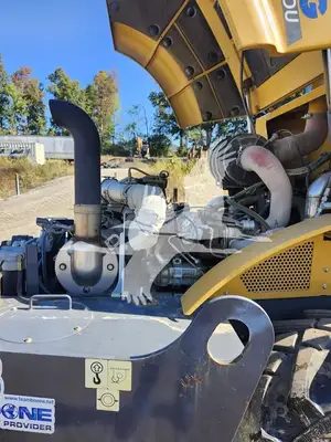USED 2021 XCMG CV83PDU