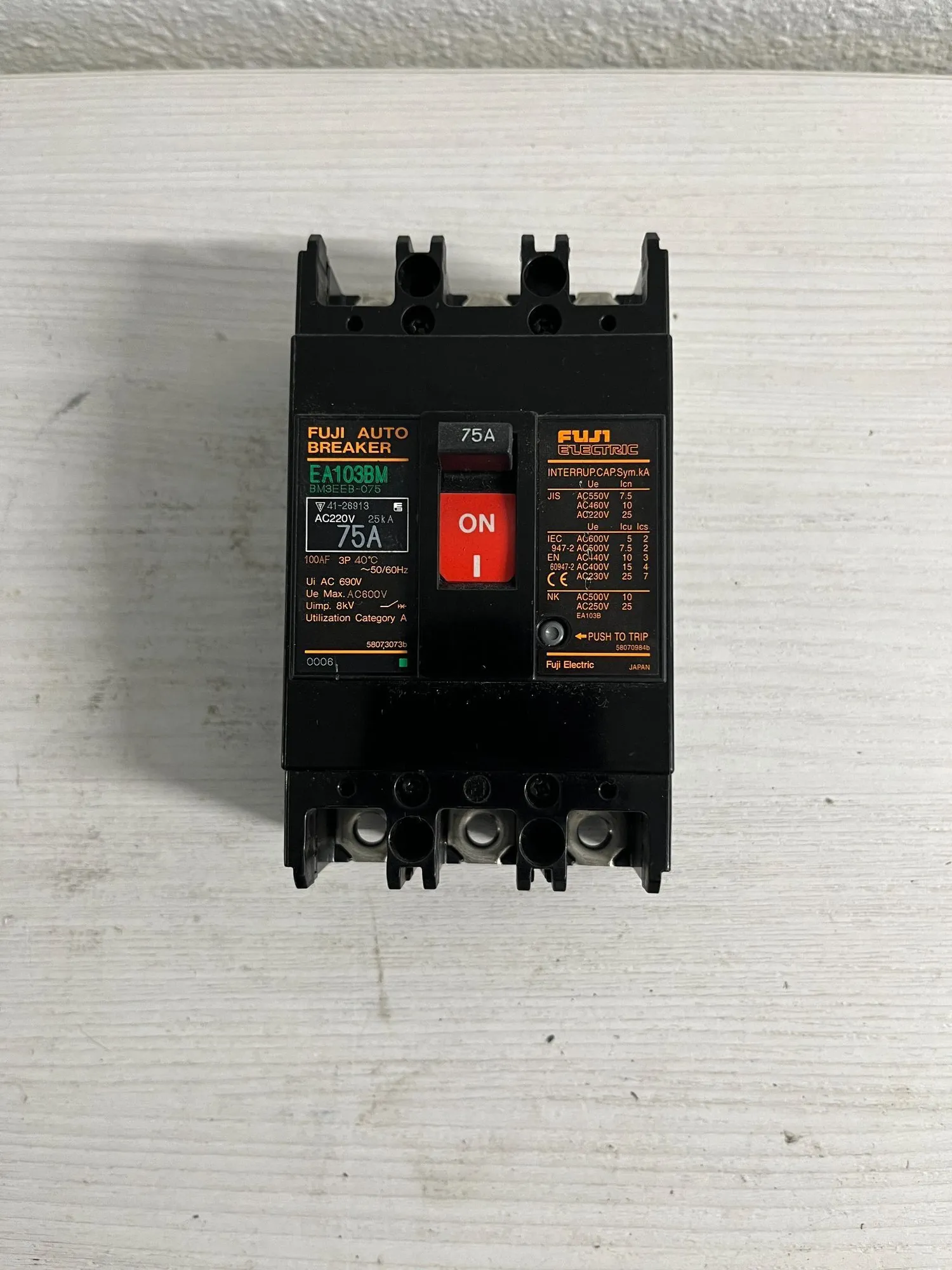USED FUJI ELECTRIC EA103BM