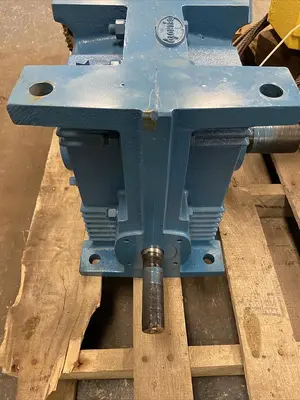 Used DELROYD WORM E40-089-B4 Speed Reducers | Surplus Asset Holdings #1204468