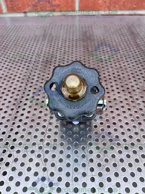 USED ITT PURE FLO 3-WAY .75-316L-RA20MAX DIAPHRAGM VALVE W/ 3/4" SANITARY FITTING