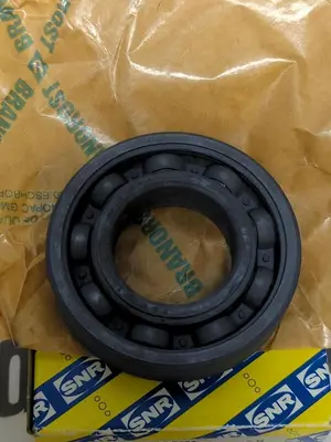 New | in-Stock SNR 6207-F600 Bearings | Surplus Asset Holdings #1198978