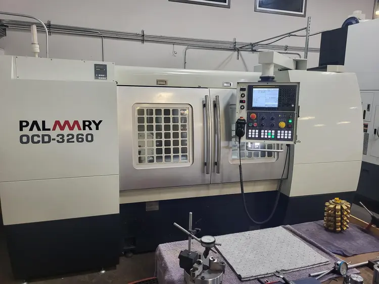 2020 PALMARY OCD-3260 Universal Cylindrical Grinders | Tight Tolerance Machinery