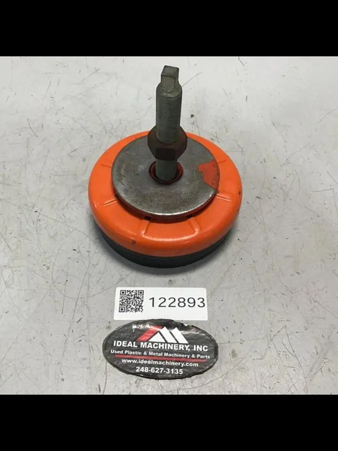 USED METAL FABRICATOR LEVELING PAD